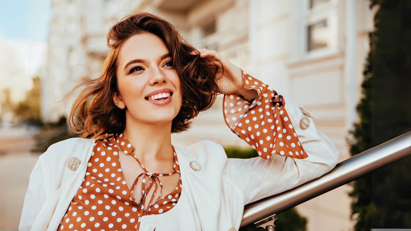 The Magic Way To Know If You're Actually In Love (Or Just In Love With The Idea Of Him) Woman romanticizing the magic of love.