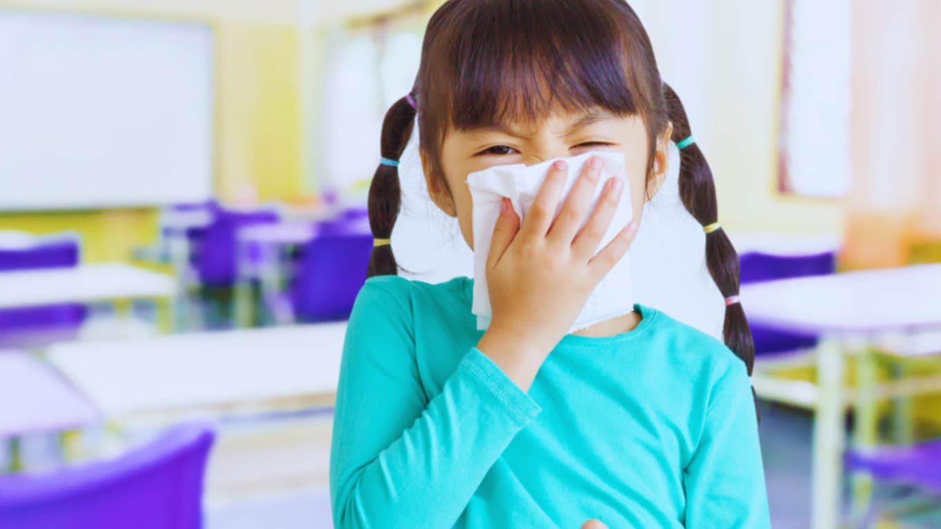 Mom Shocked After She Learns Her Son's School Penalizes Students For Missing 'Minutes Of School' For A Doctor's Appointment sick little girl in school