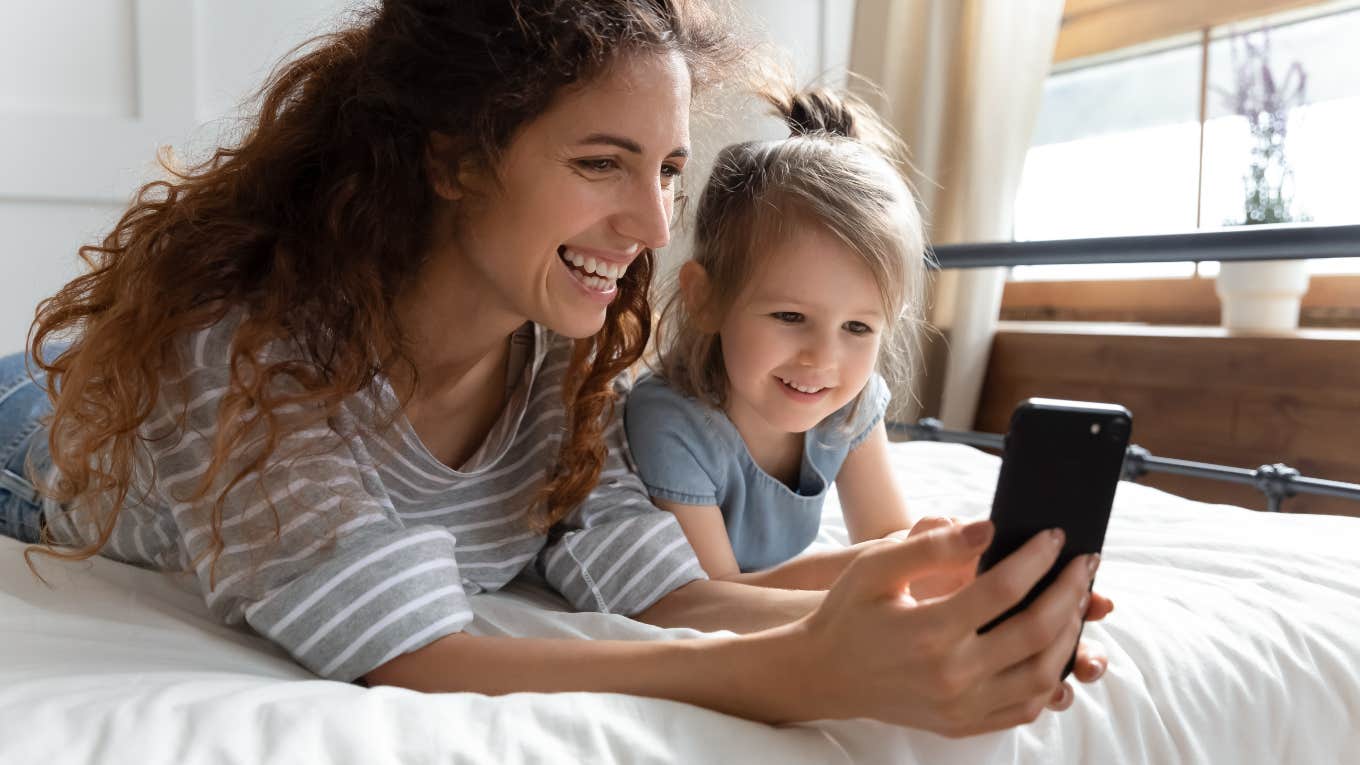 5 Reasons To Be Proud Of Being A ‘Venmo Mom’ happy Venmo mom