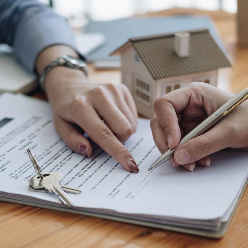Signing lease agreement