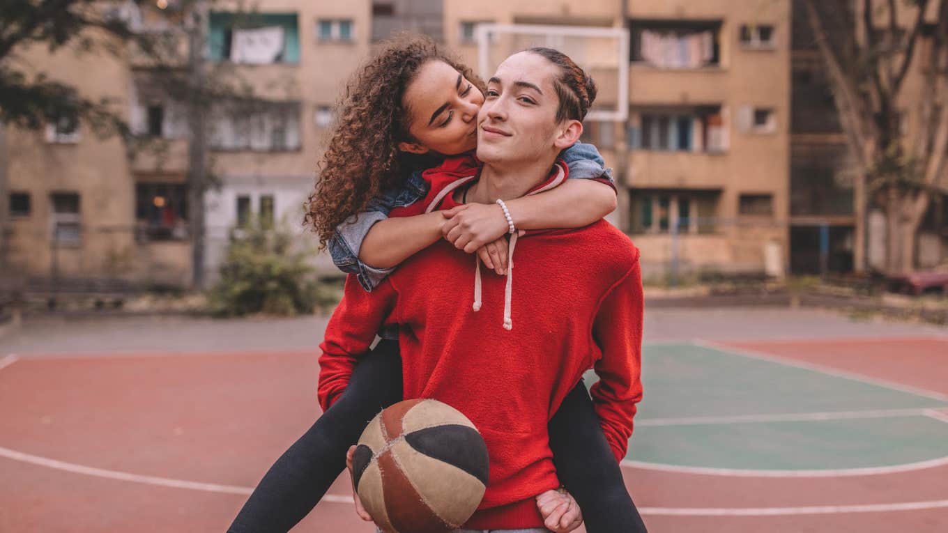 Core Emotional Boundaries Set By Women In The Healthiest Relationships Couple knows how to set emotional boundaries and maintain a healthy relationship.