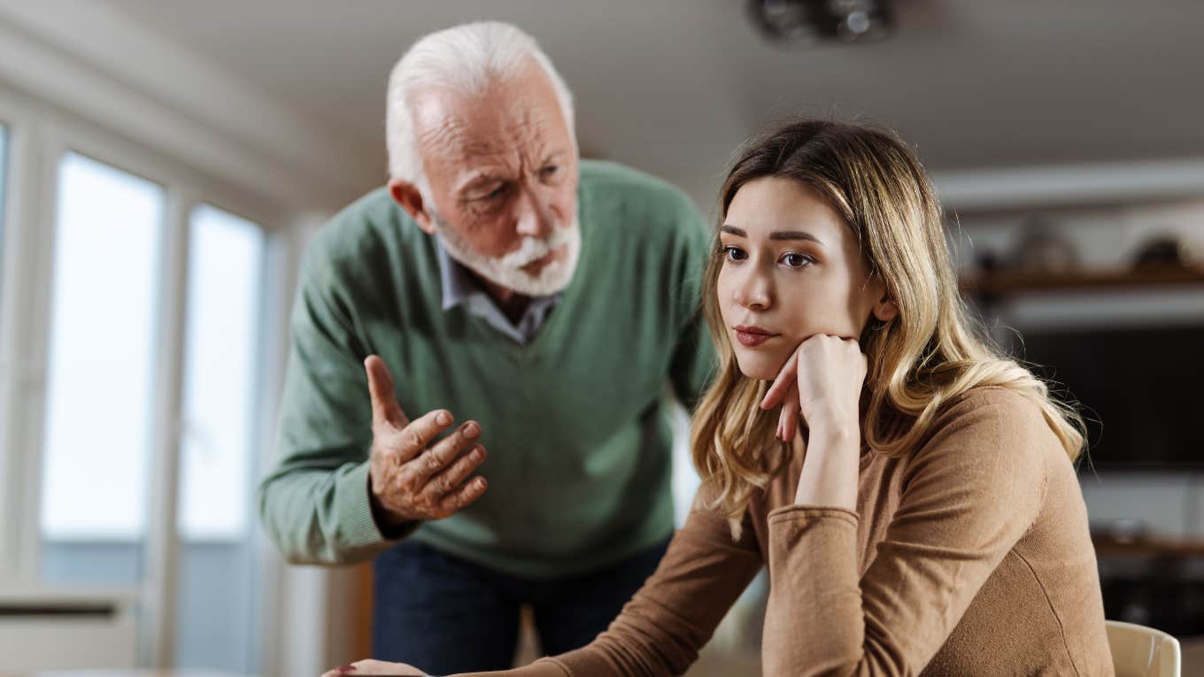Phrases Dads Say Who Usually Don't Have Close Relationships With Their Daughters When They Grow Up older father lecturing daughter