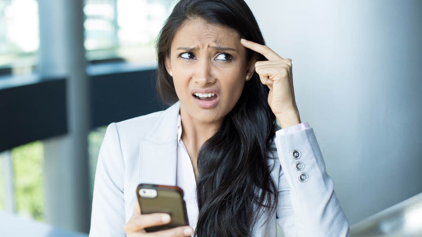 Psychology Says If You Don't Give Up These Crippling Beliefs, You'll Probably Be Single Forever Woman realizes she needs to give up beliefs or be single forever.