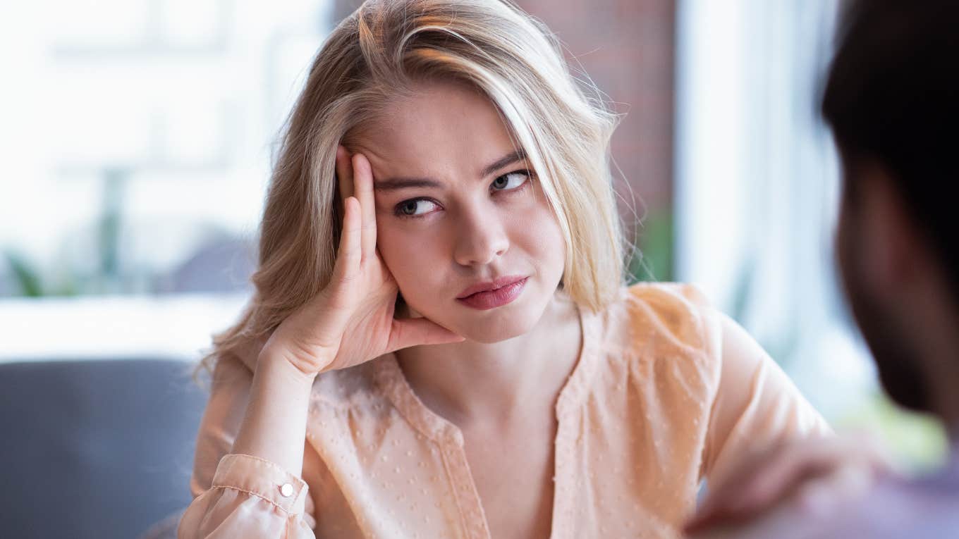 Married Couples Who Are Likely To Divorce Soon Exhibit These Behaviors Couple is married and likely to divorce.