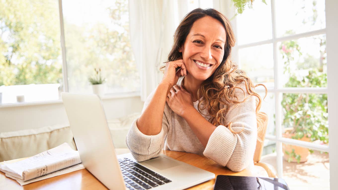 Things Millennials Were Taught About Work Ethic That Gen-Z Just Doesn't Get Millennial work ethic, finding a way to enjoying herself.