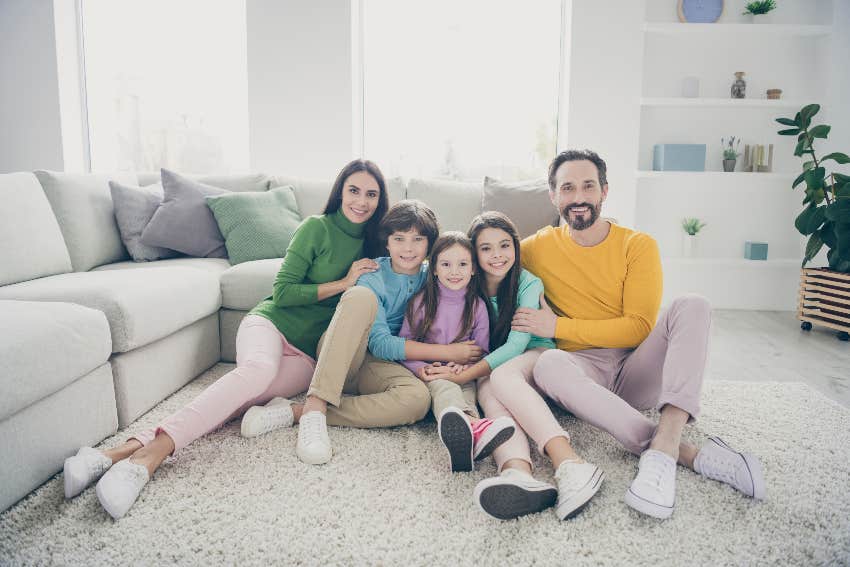 How Your Sibling Relationships Affect Your Marriage, According To Clinical Psychologist
