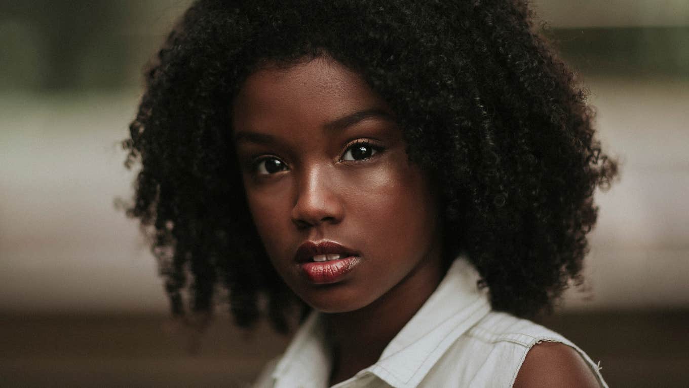 Kids With Highly Sensitive Brains Usually Have These 4 Traits, According To Parenting Experts Kid has a highly sensitive brain.