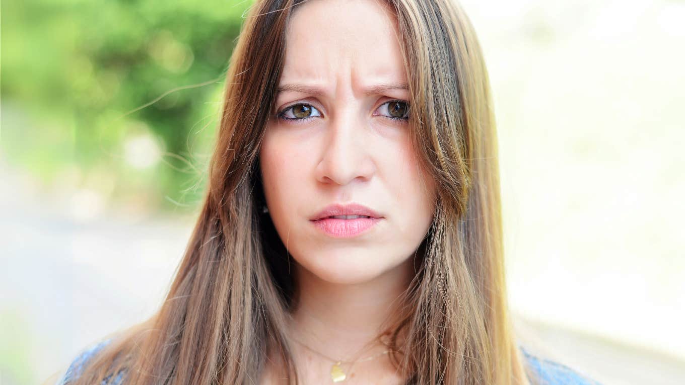 Behaviors Of People Who Are Destined To Grow Up Insecure And Overly Reliant, According To Research Insecure person who is overly self reliant.