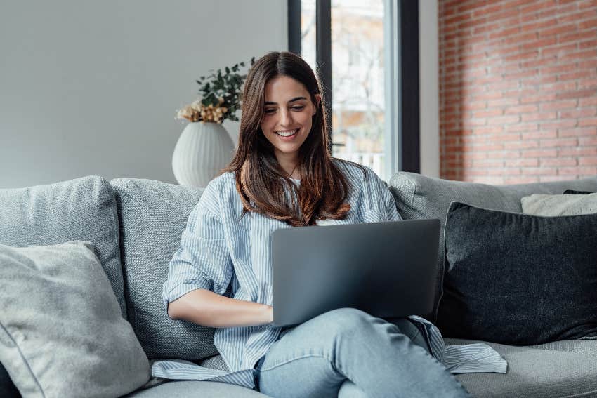 Confessions Of A Millennial Who Secretly Lives Like Gen-Z