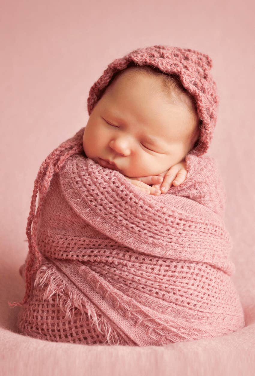 Doctor's newborn baby girl who she doesn't want exposed to unvaccinated family members