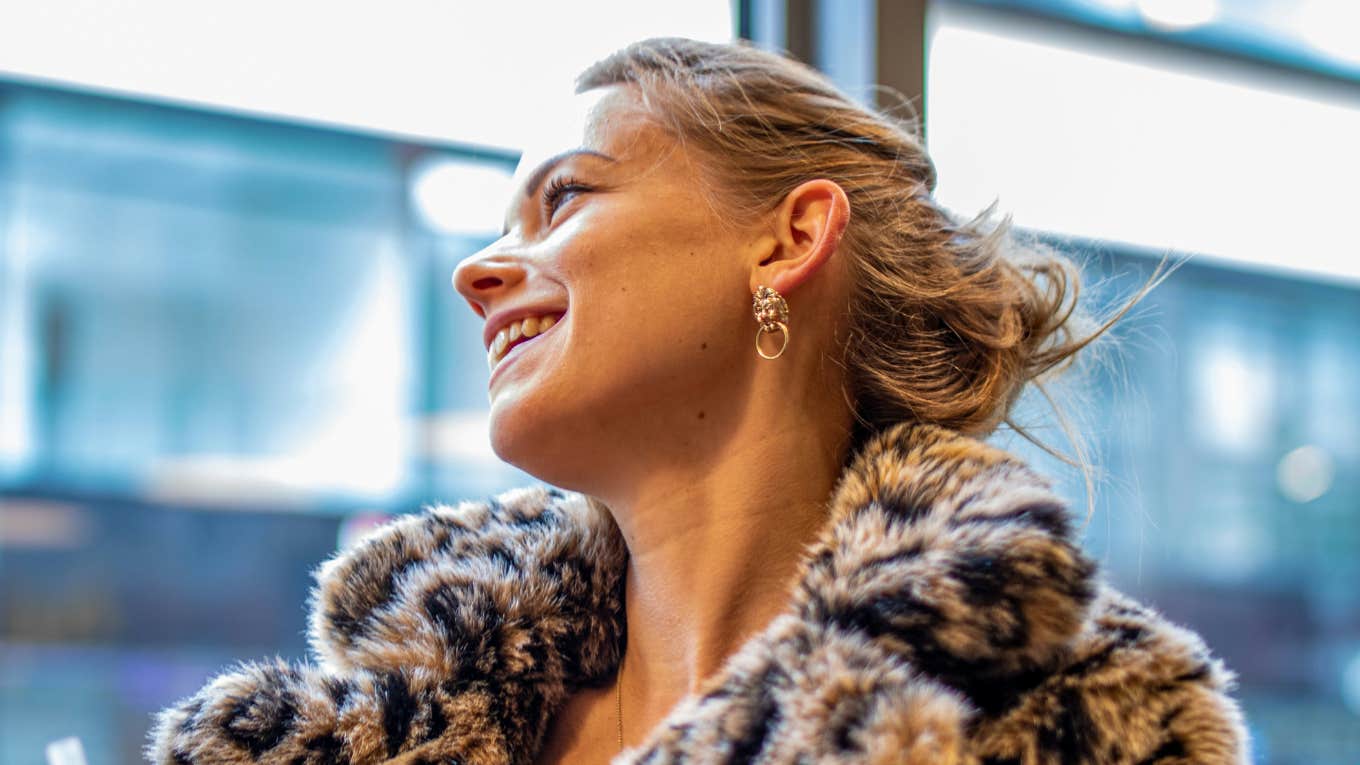 'Husband Blueprints' Women Actually Care About When Choosing A Spouse, According To Research Woman chooses spouse.