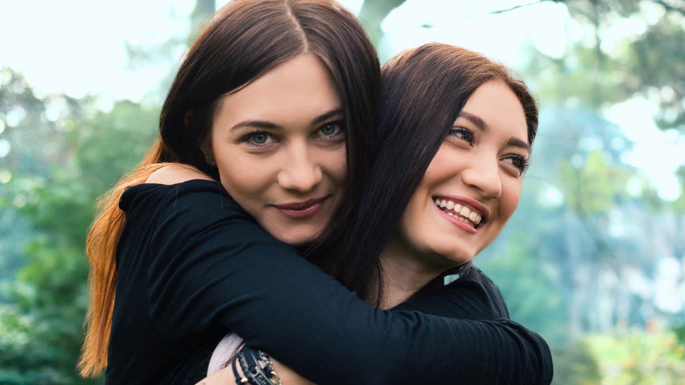 Brunette sisters who will win any fight you start with them