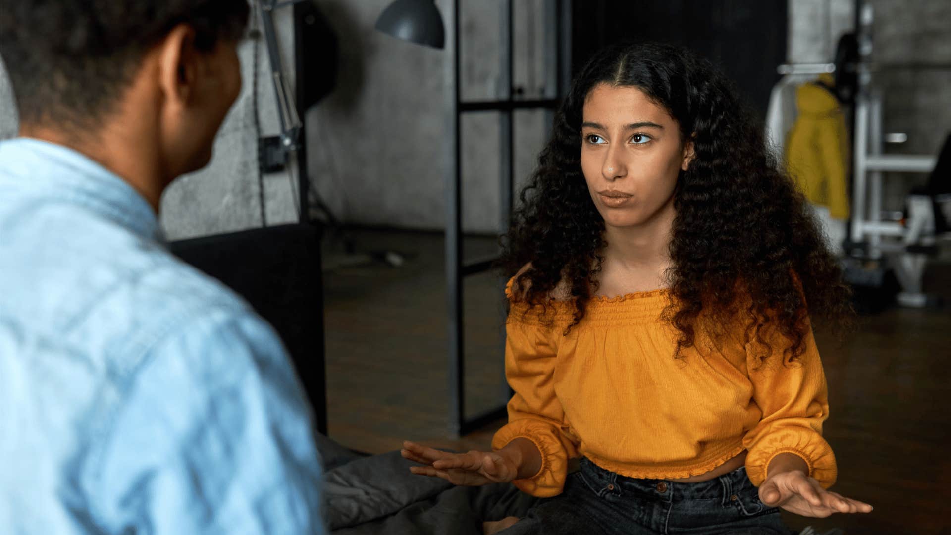 annoyed woman arguing with narcissistic man