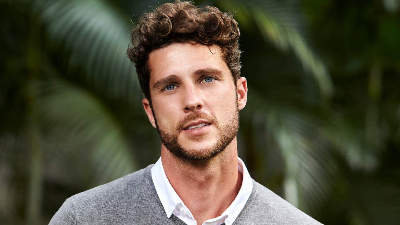 Signs He's Posing As A Hopeless Romantic — But Has Zero Plans To Commit To You Man posing as a hopeless romantic.