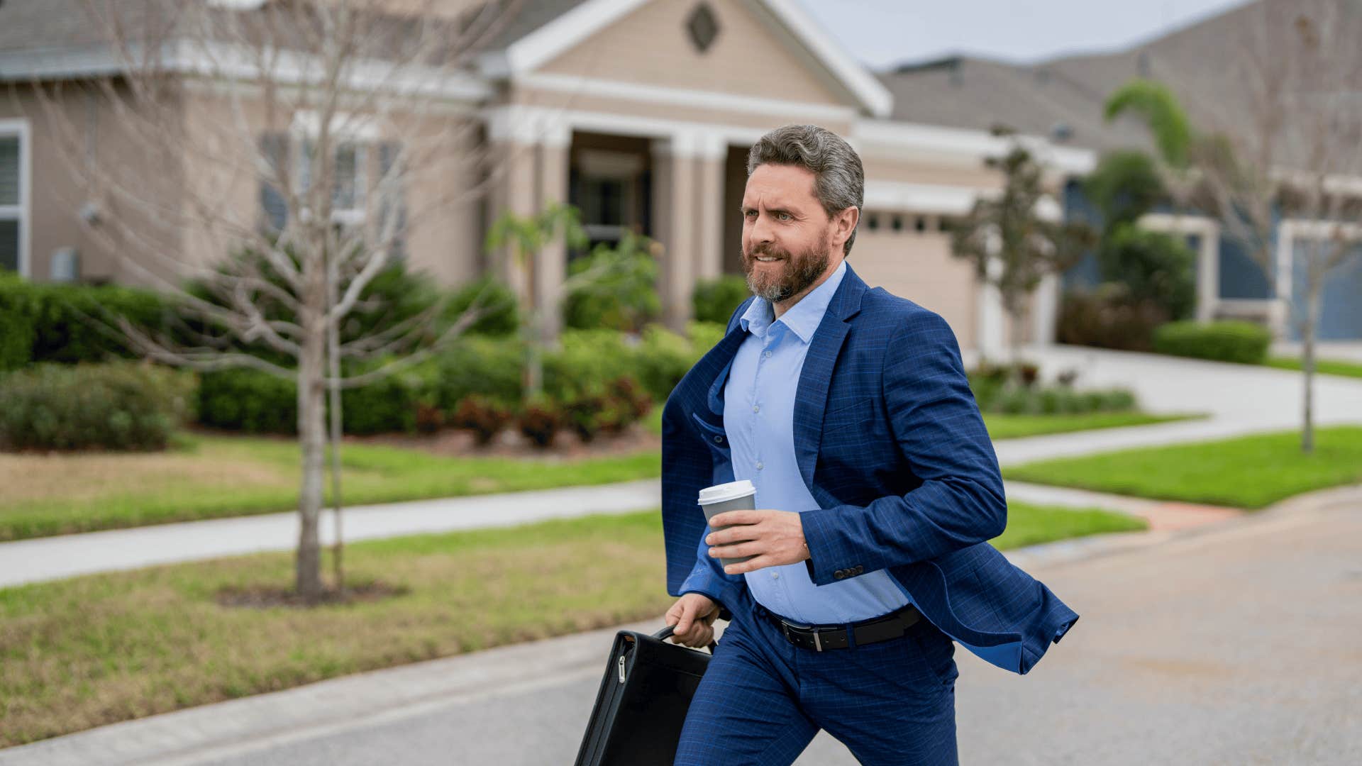 man running late that makes him look way less experienced