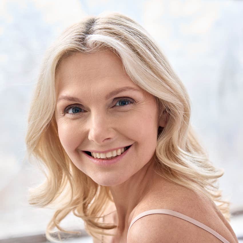 smiling boomer woman