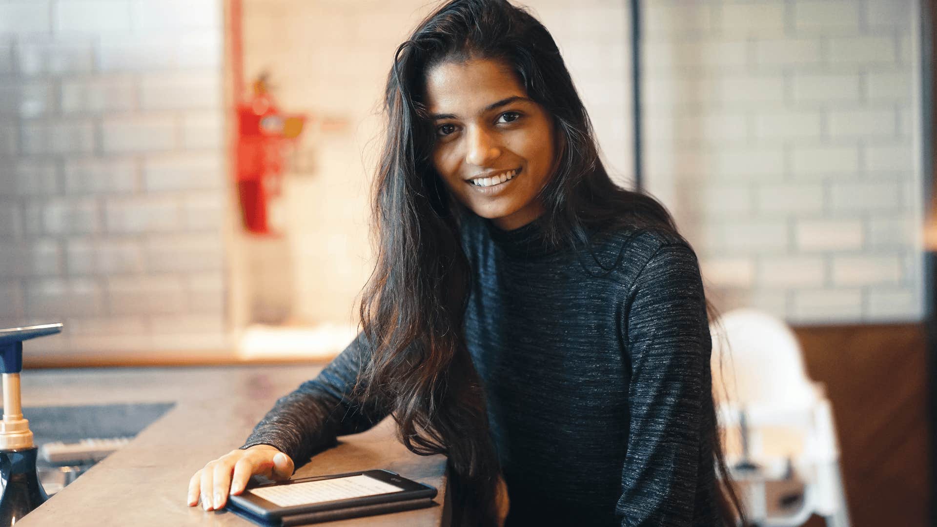 frugal woman who stopped buying physical copies of books