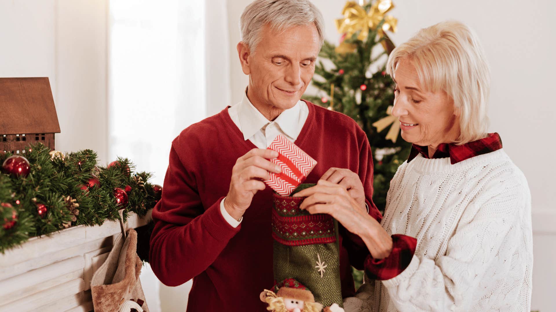 frugal couple reusing holiday decorations