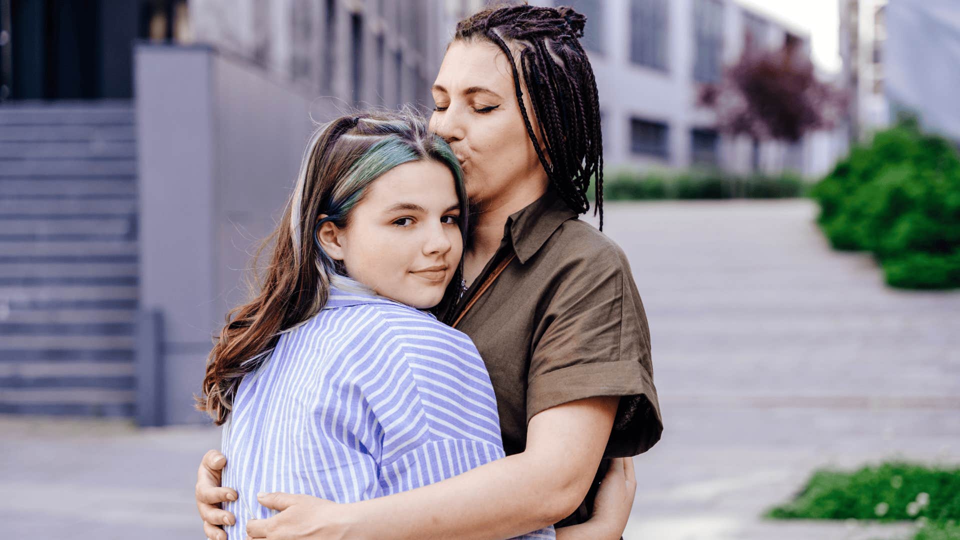 mother teaches her daughter that when she's an adult she'll know when she finds the one