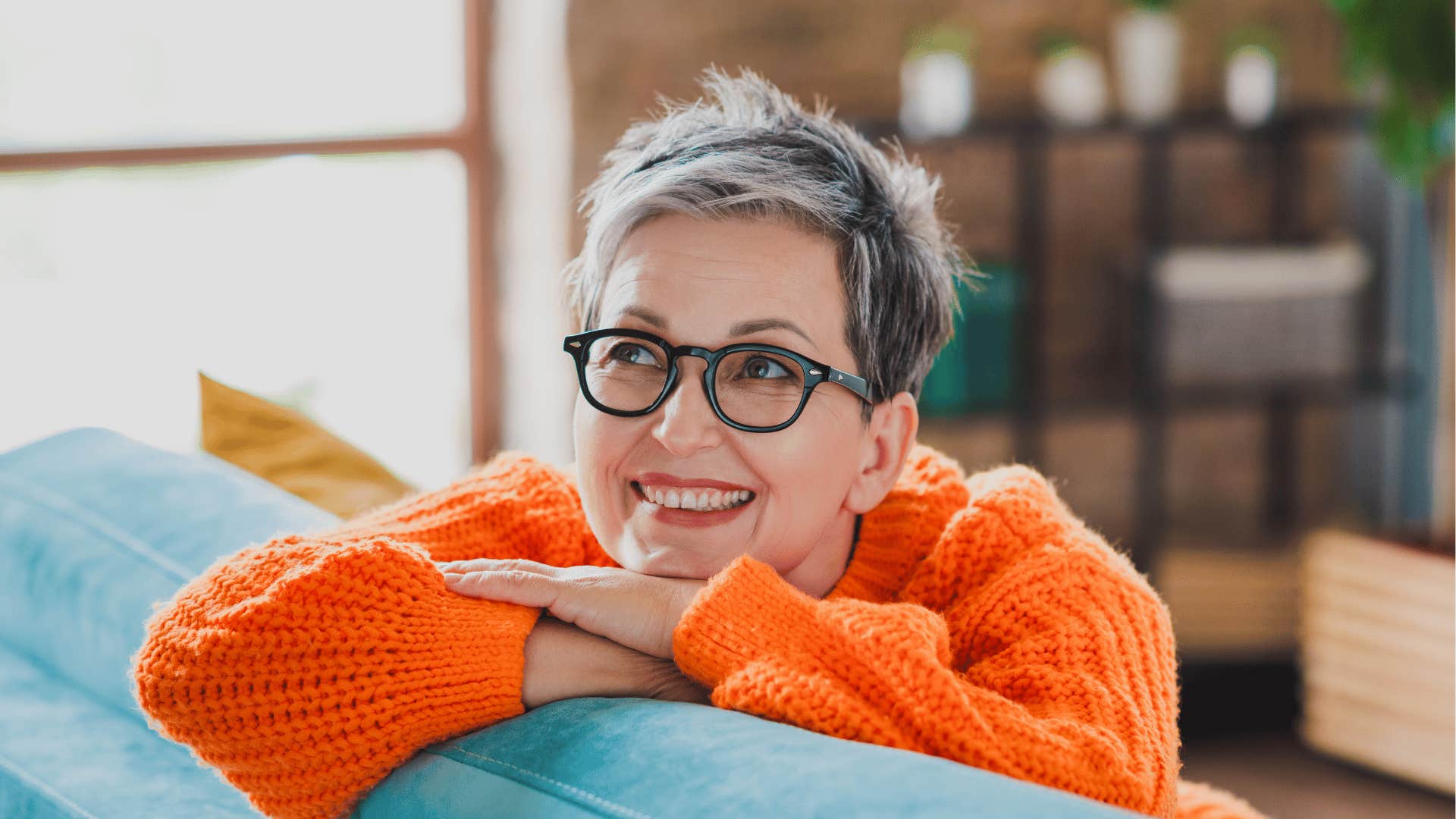 Curious woman remembers her childhood better