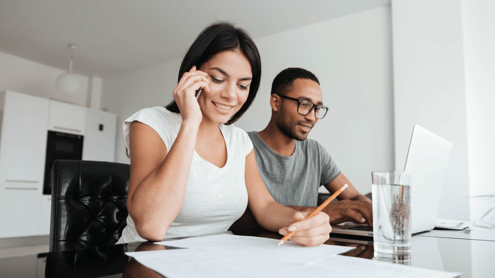 Couple make unemployment plan together to break double standard