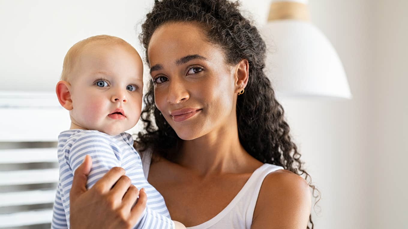 Babysitter Reveals The 'Inappropriate' Shirt That Made A Family Refuse To Pay Her babysitter in inappropriate shirt that made family refuse to pay her