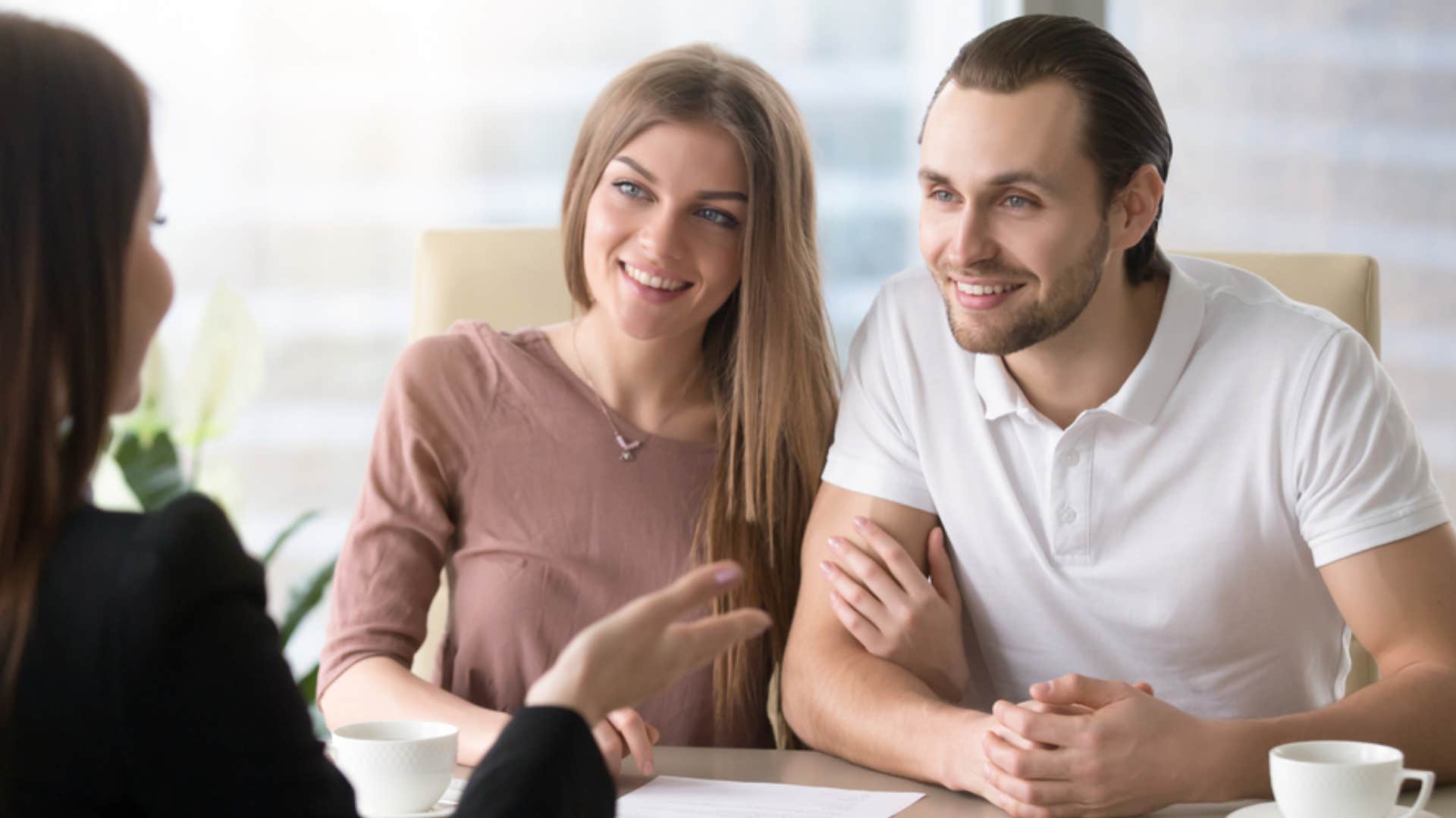 couple looking for better insurance rates