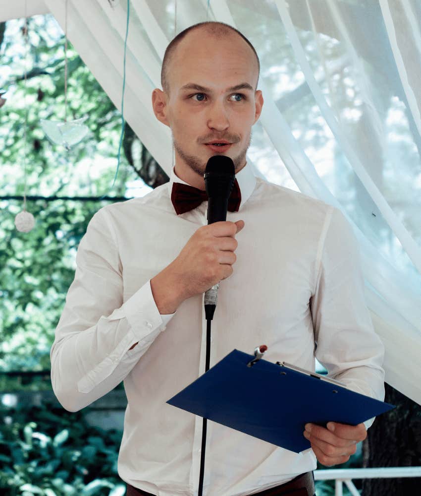 wedding coordinator announcing how much money everyone gave during the wedding reception