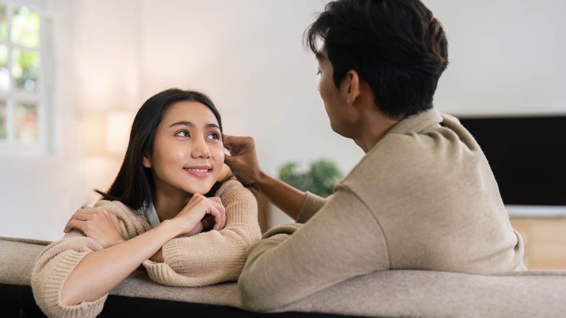 couple having crucial money talks like money related fears