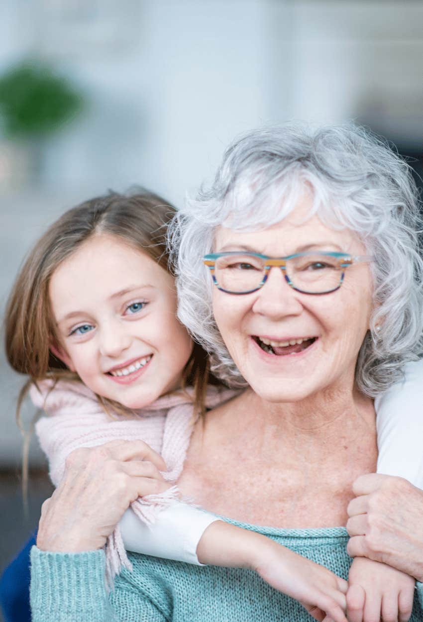 mom niece daughter won lottery threatens no contact
