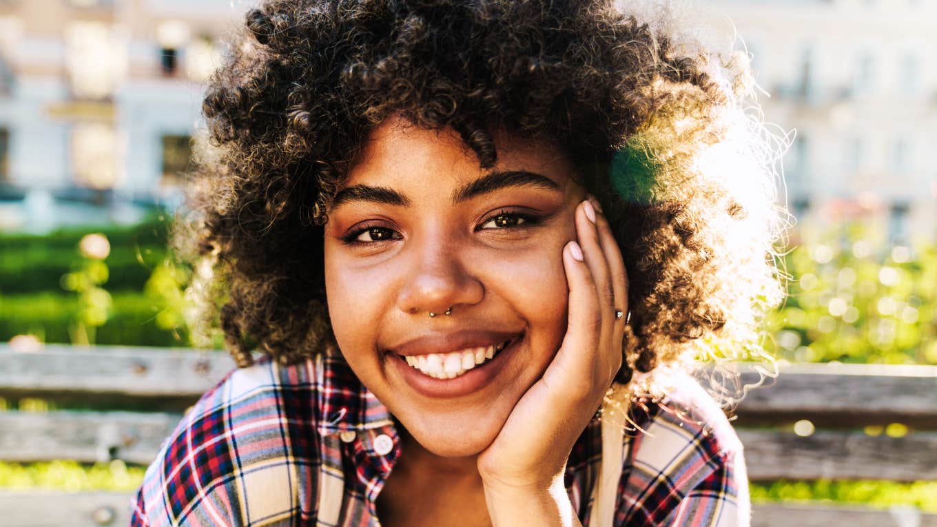 Unusual Habits That Make A Person Truly Happy, According To Psychology Person who is truly happy.