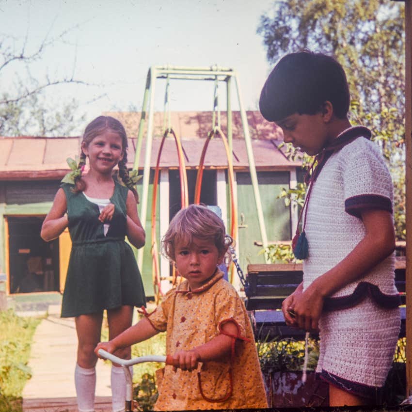 old picture of gen-x as kids