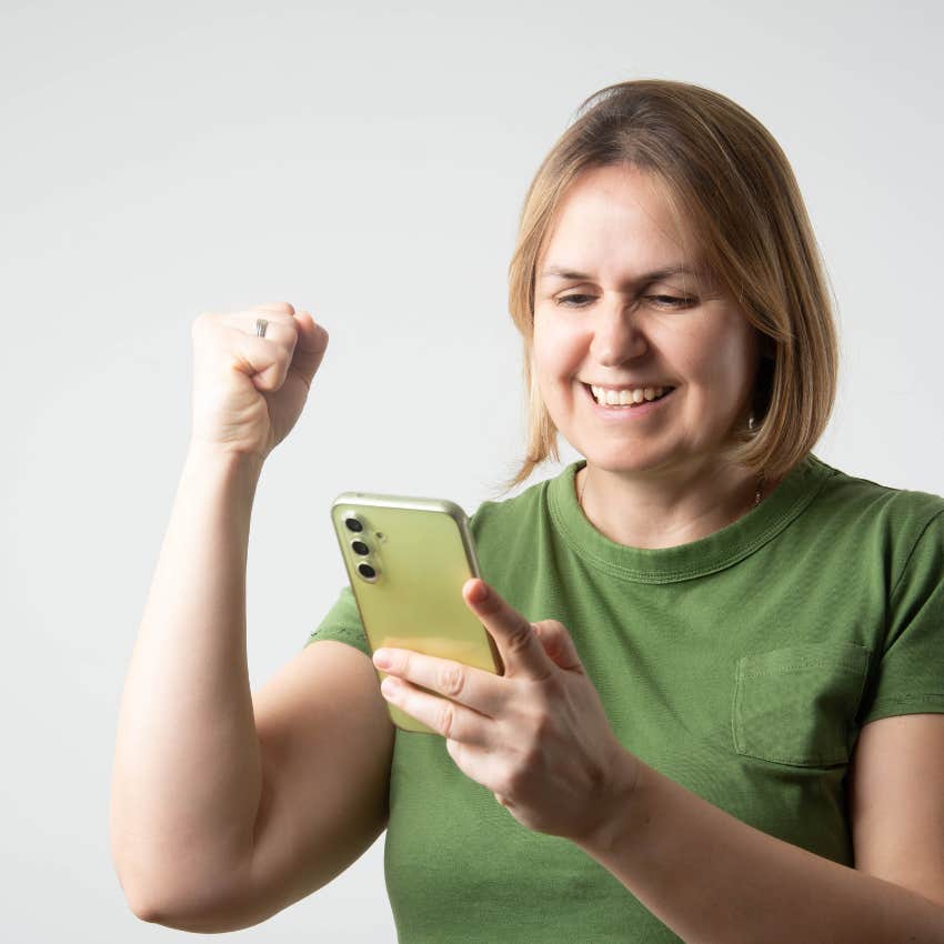 gen-x woman on phone
