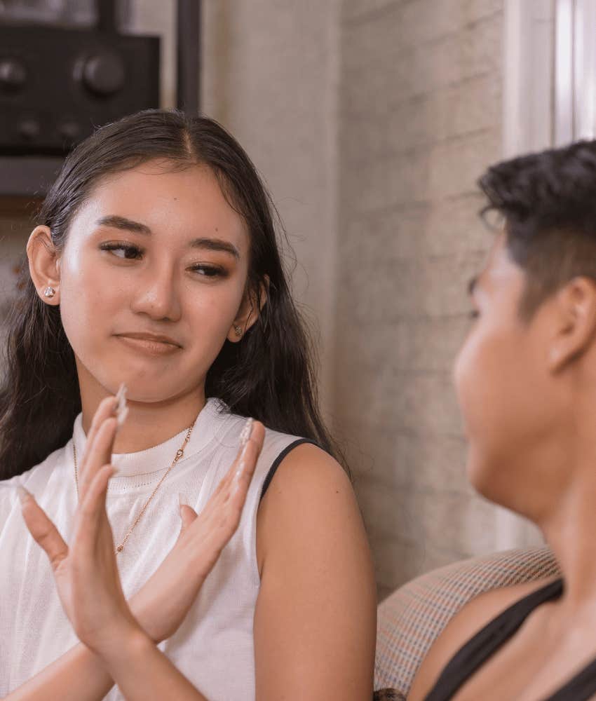 Woman with no need for dating says nope to man 