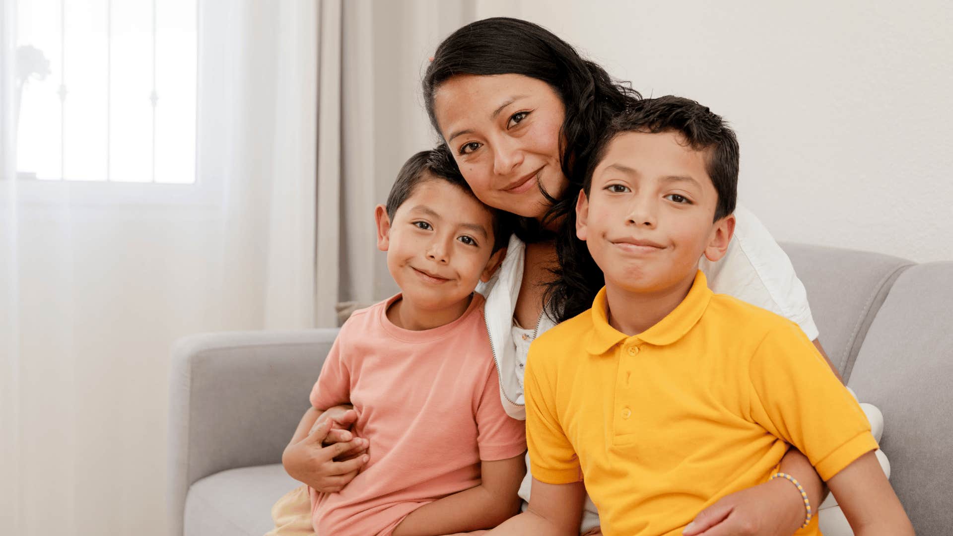 single mother with children in emotional chaos childhood