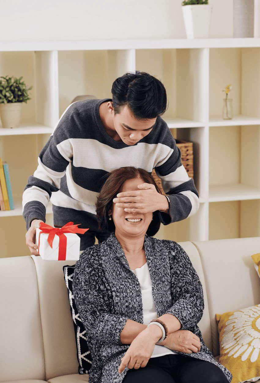 husband celebrating mom mothers day not wife