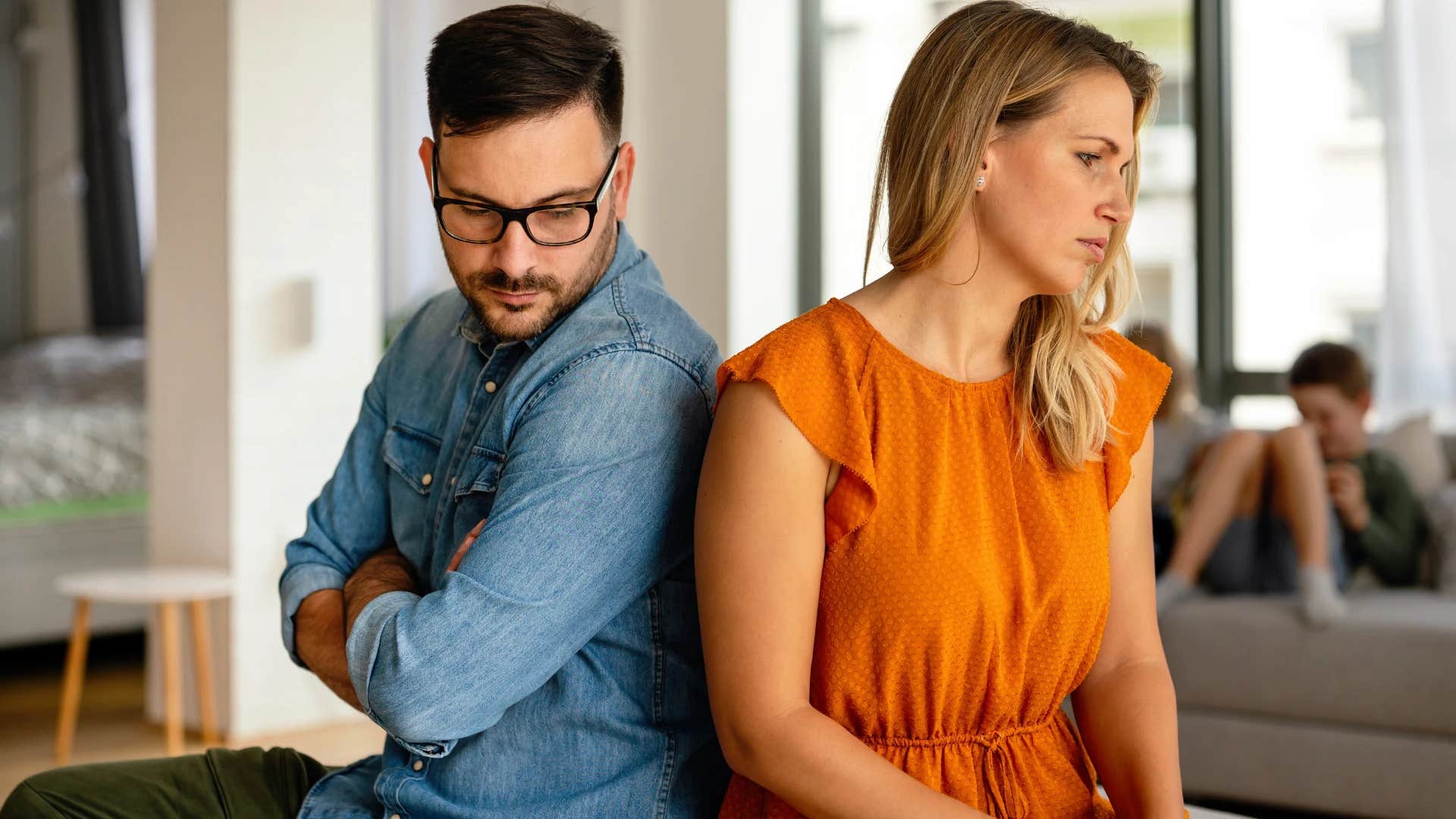 man asking woman why shes so offended after saying something rude