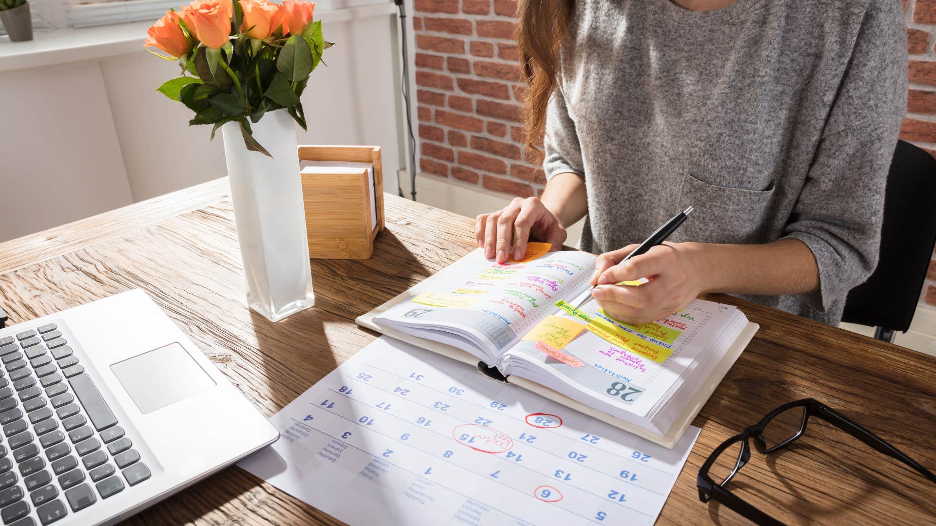 creative woman tracking output