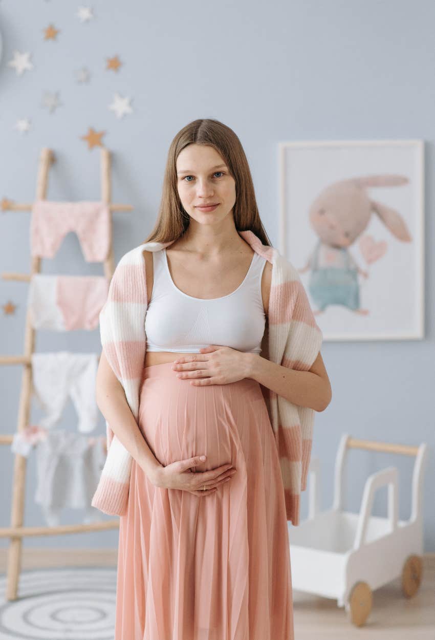 mom-to-be who banned her fiance from having friends over