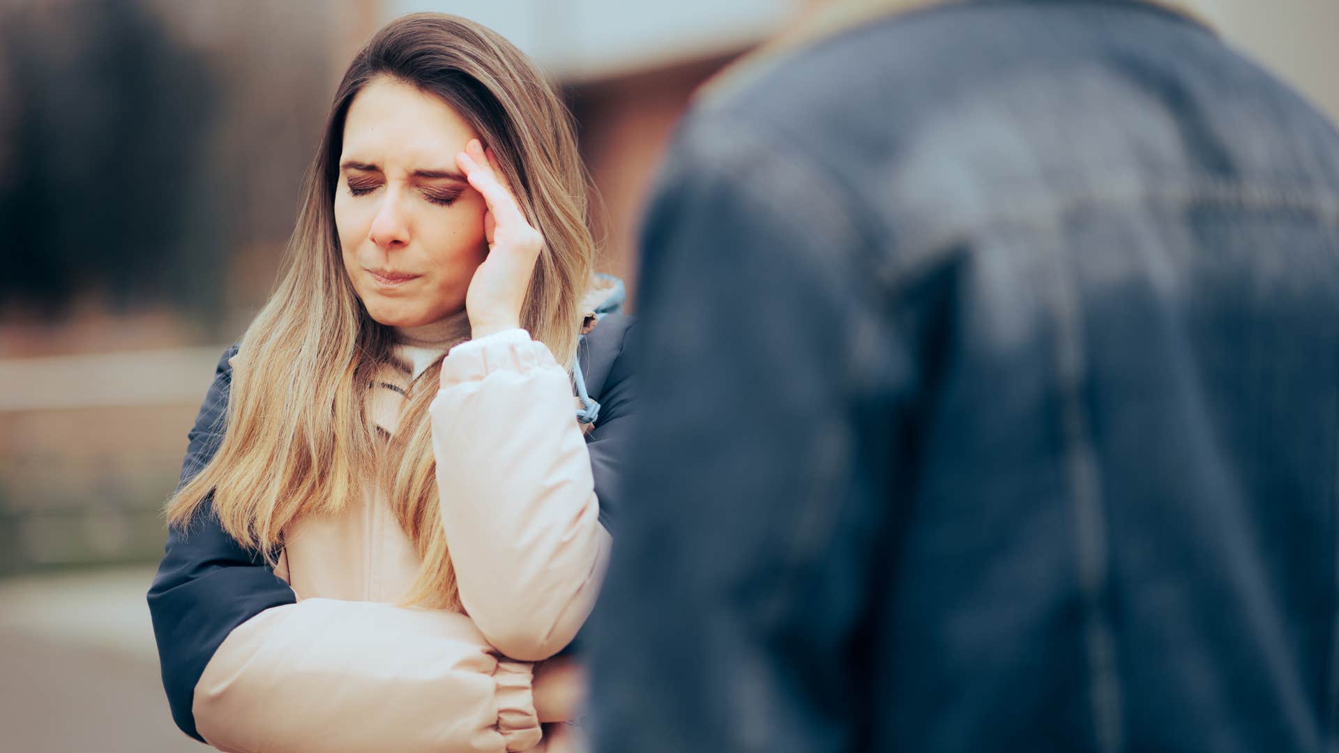 woman who always get dumped in the first month slamming her ex