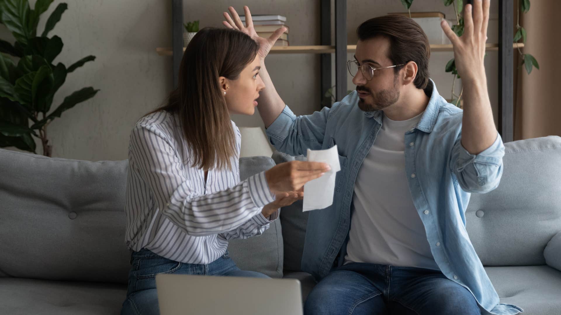 couple drifting toward divorce disagreeing about money