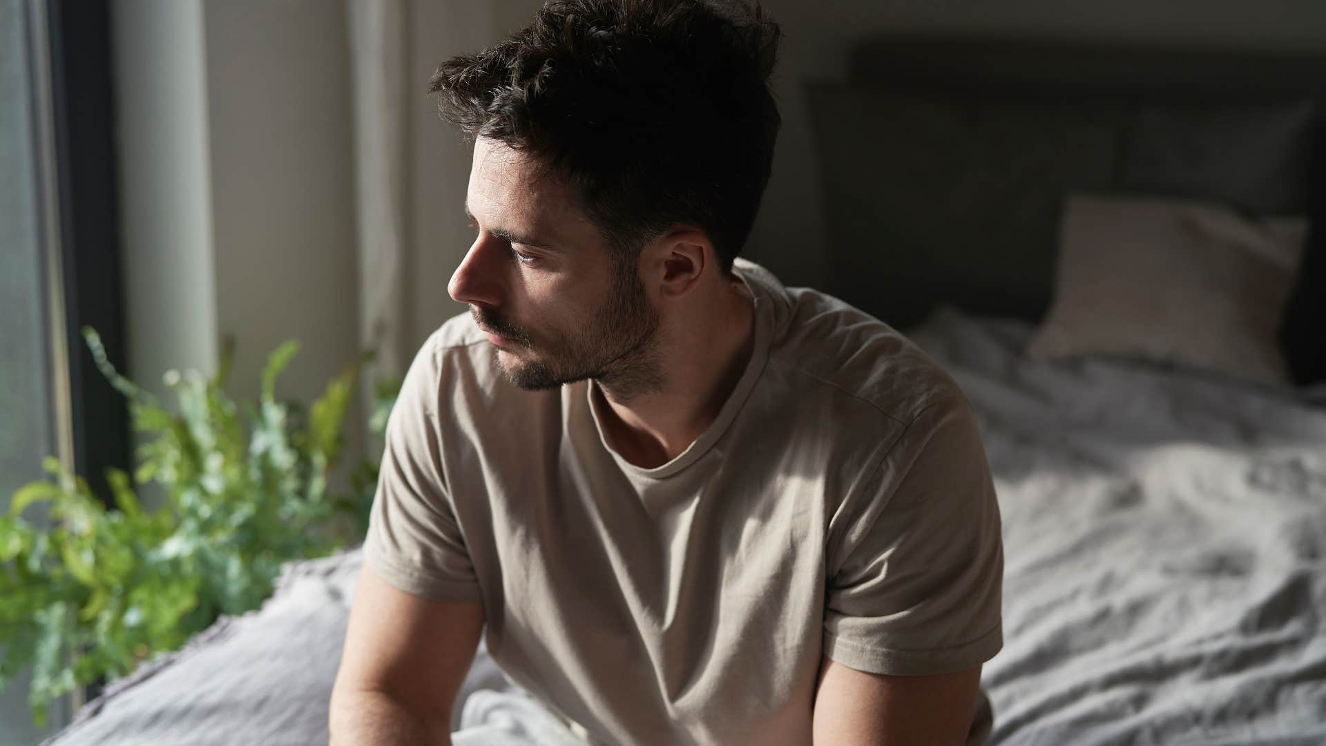 Man who prefers solitude to social life because he's had many toxic relationships