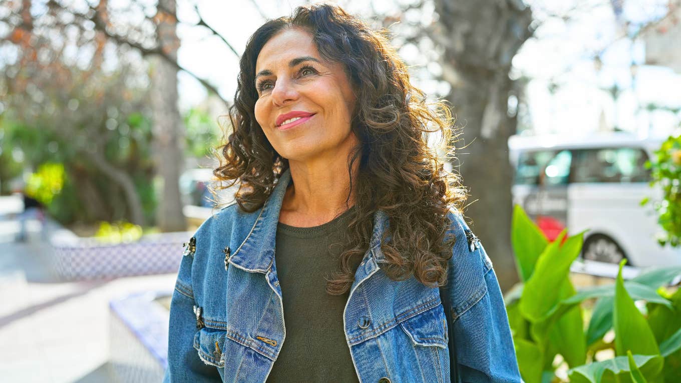 People Who Stop Caring What Anyone Thinks As They Get Older Usually Have These 11 Reasons