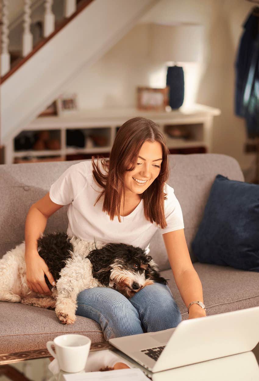 Woman who wants pet anxiety days in her work benefits package