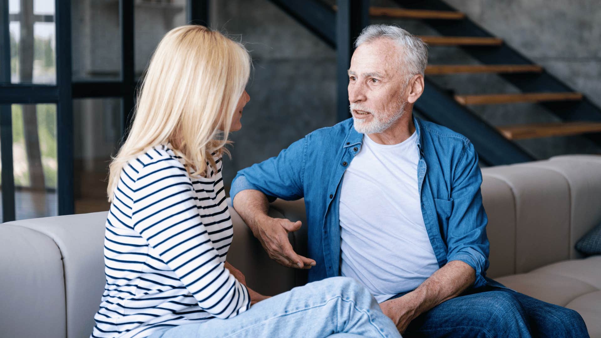 man pretending to care by saying he understands