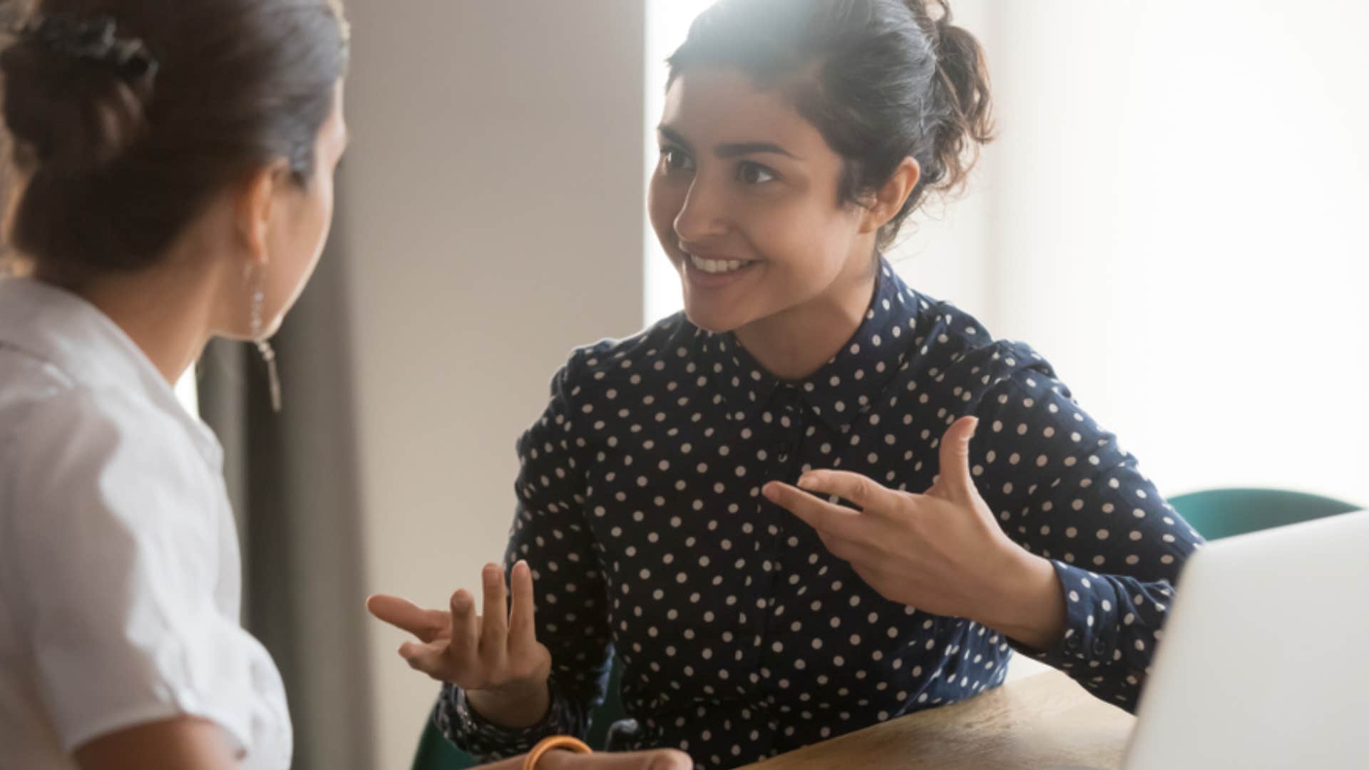 woman telling friend she was wrong