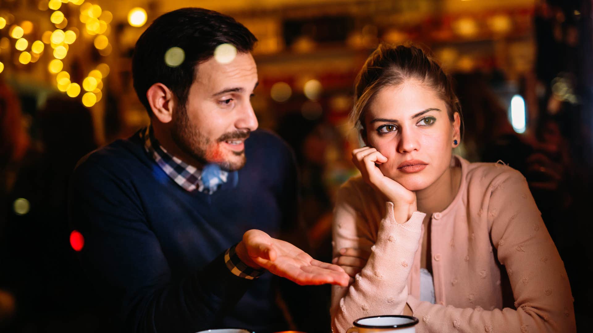 A narcissistic man tells his girlfriend that he is the only one that understands her