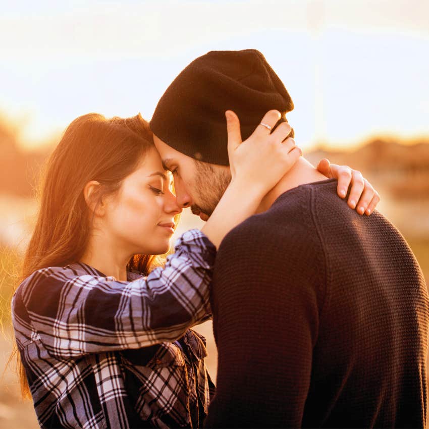 woman who will always have your back not disappearing when her man is struggling