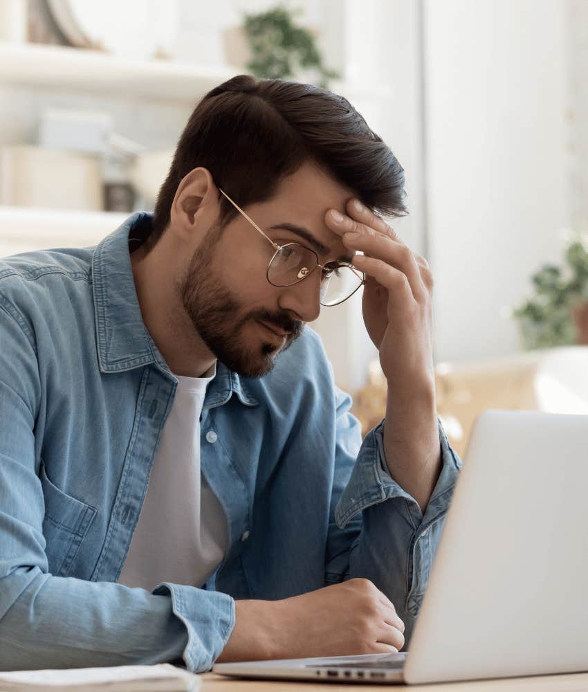 renter reading email from landlord about elderly couple in his new apartment complex