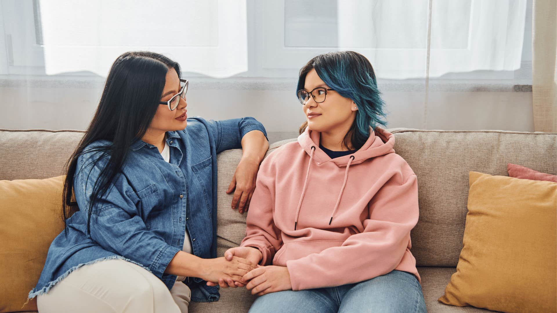 An older sister tries to get her younger sister out of her comfort zone.